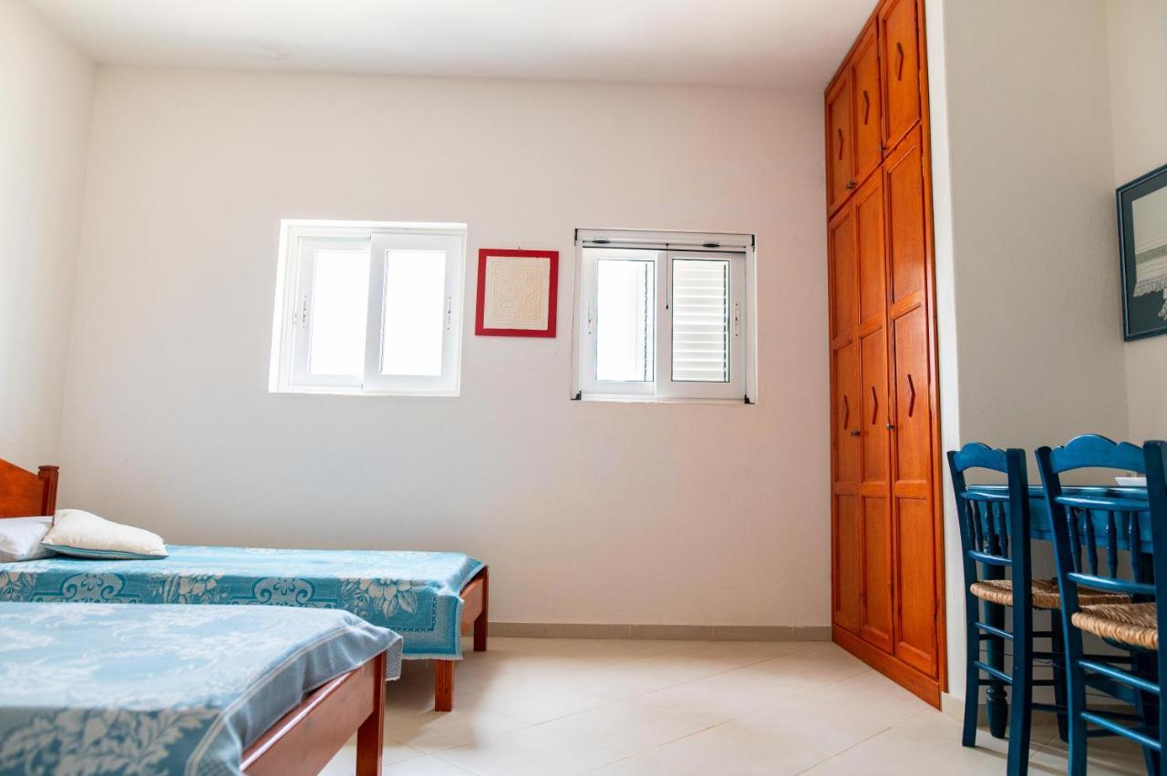 Ficus Traditional Apartments Kéfalos エクステリア 写真