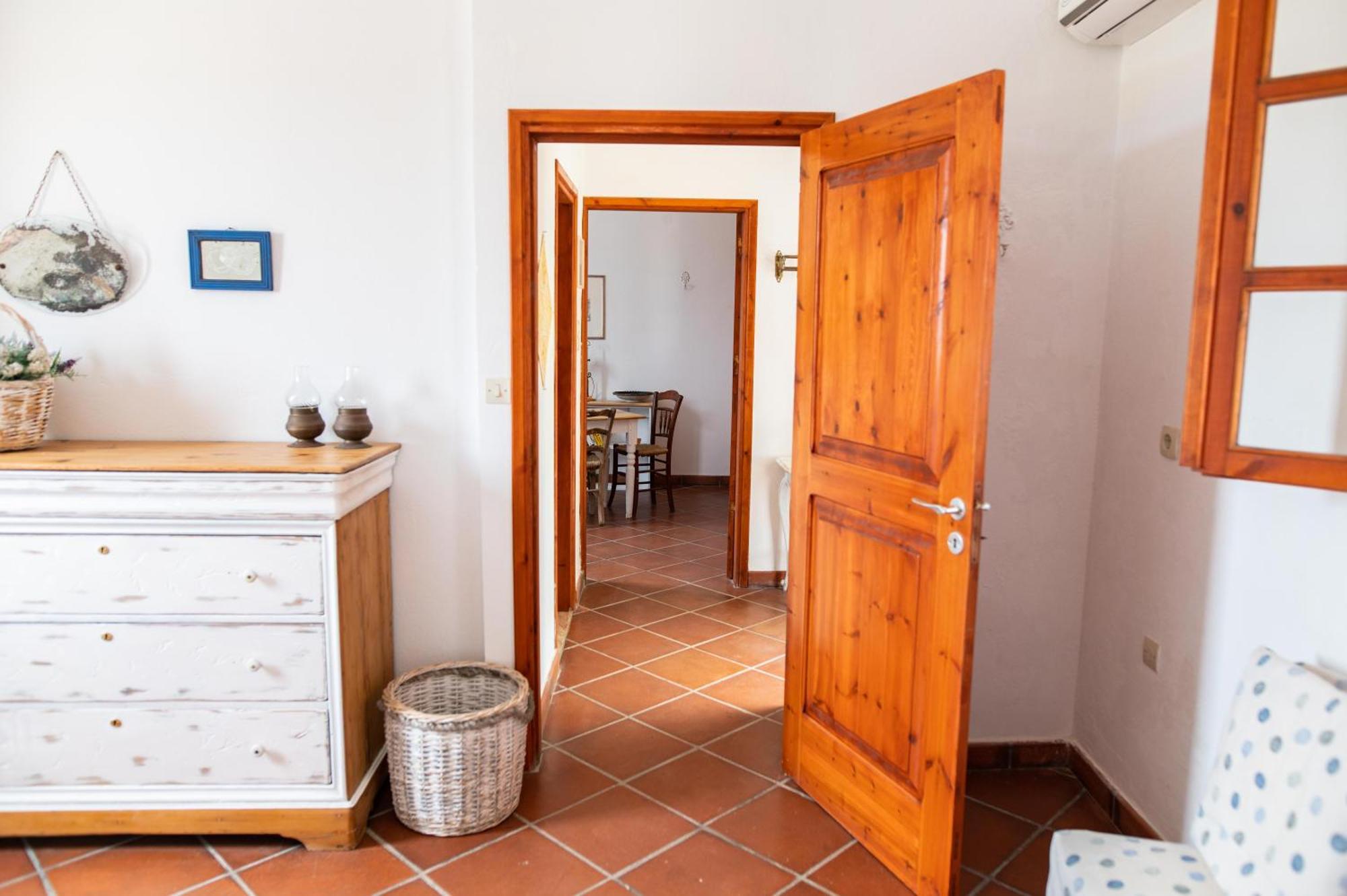Ficus Traditional Apartments Kéfalos エクステリア 写真
